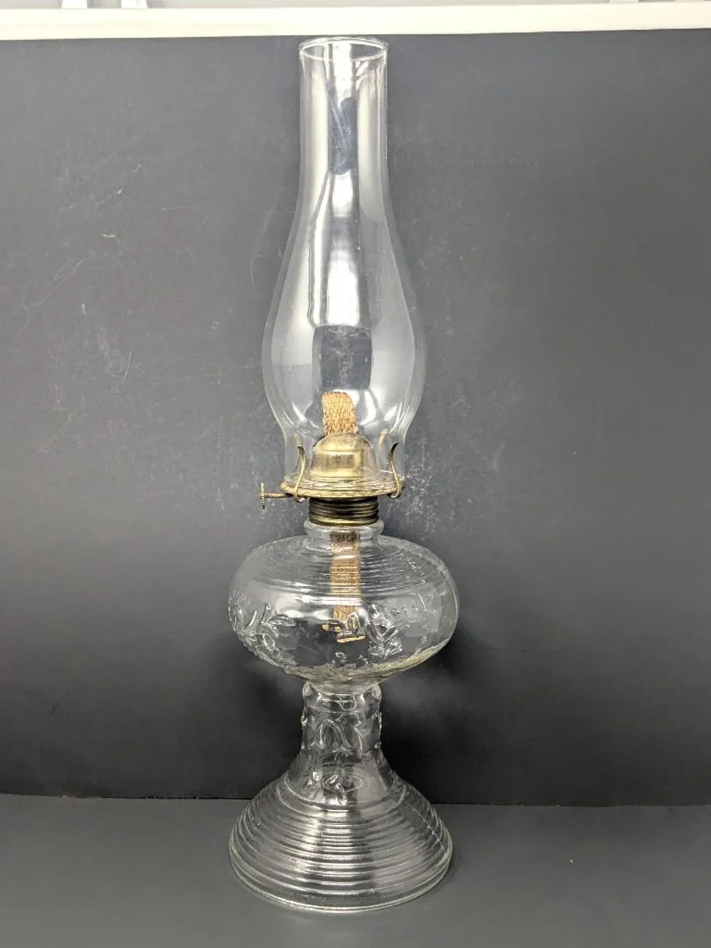 Vintage EAPG Pressed Glass Oil Lamp Kerosene Hurricane Chimney Beehive Manhattan